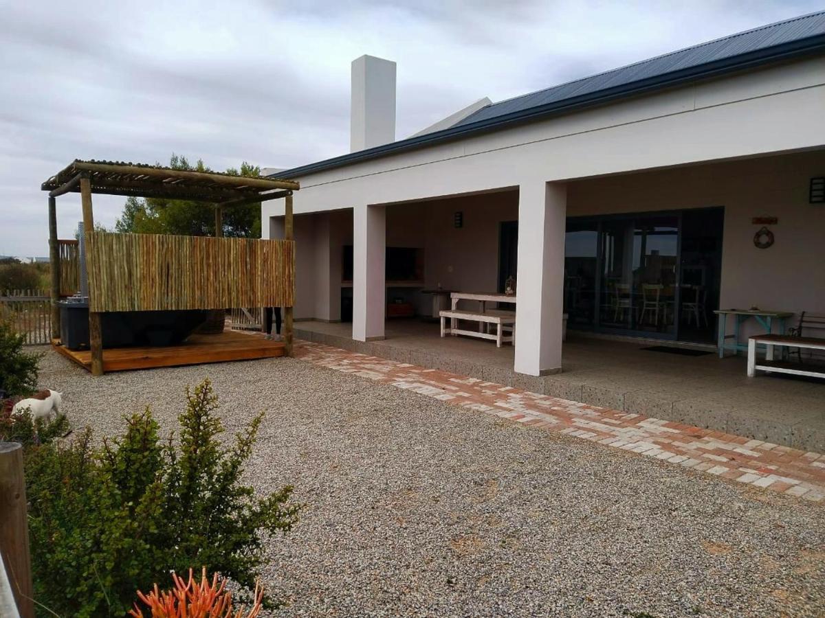 Camelot Cottages Langebaan Kültér fotó