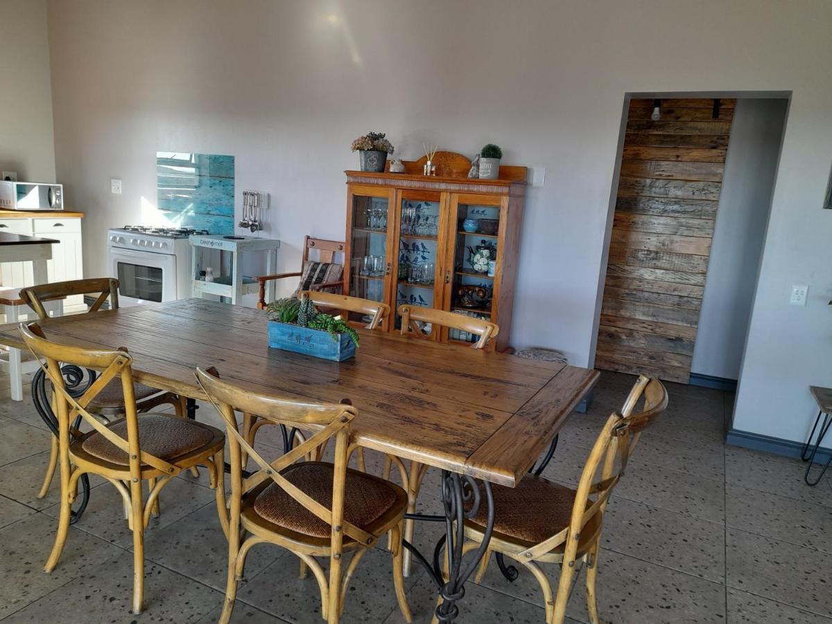 Camelot Cottages Langebaan Kültér fotó