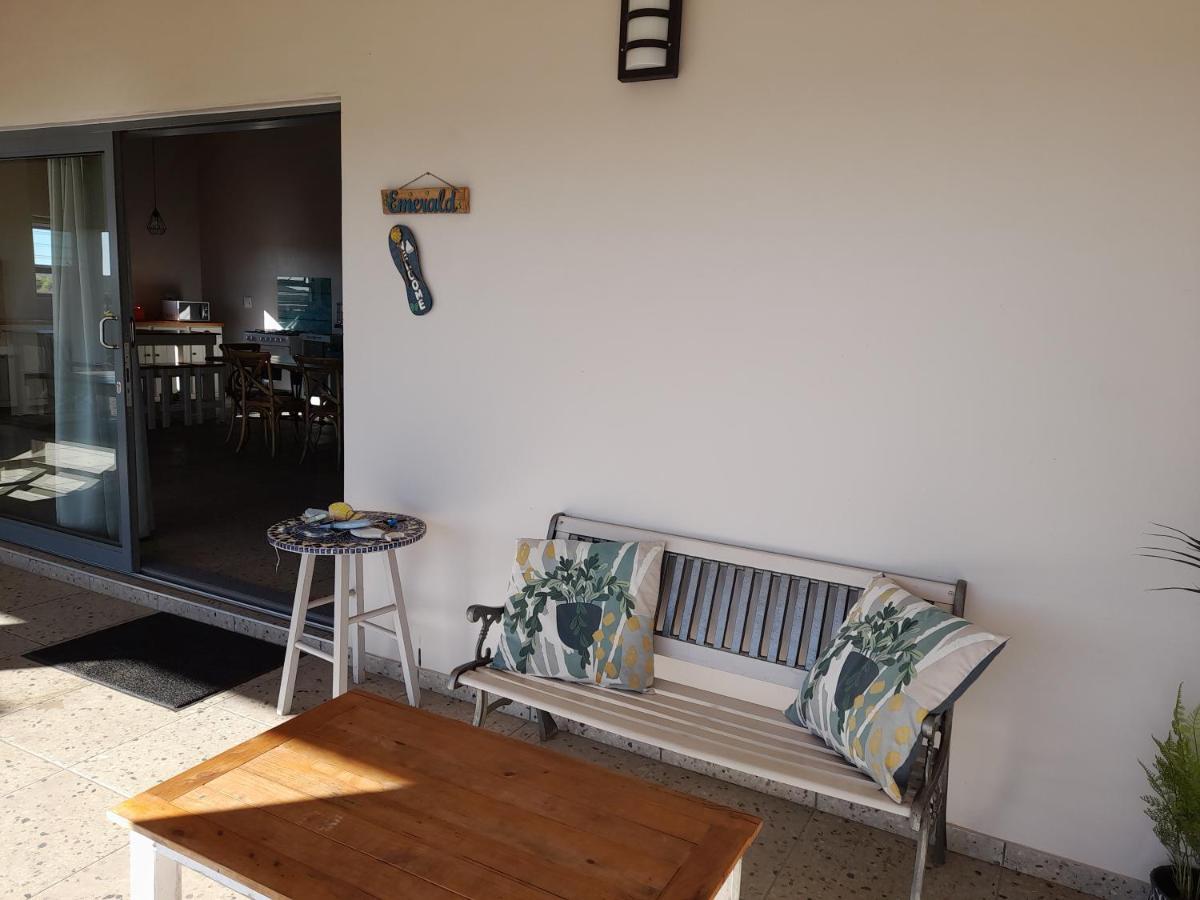 Camelot Cottages Langebaan Kültér fotó