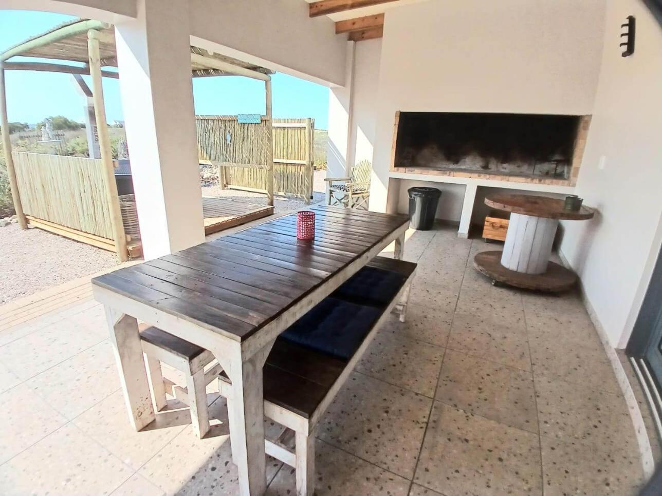 Camelot Cottages Langebaan Kültér fotó