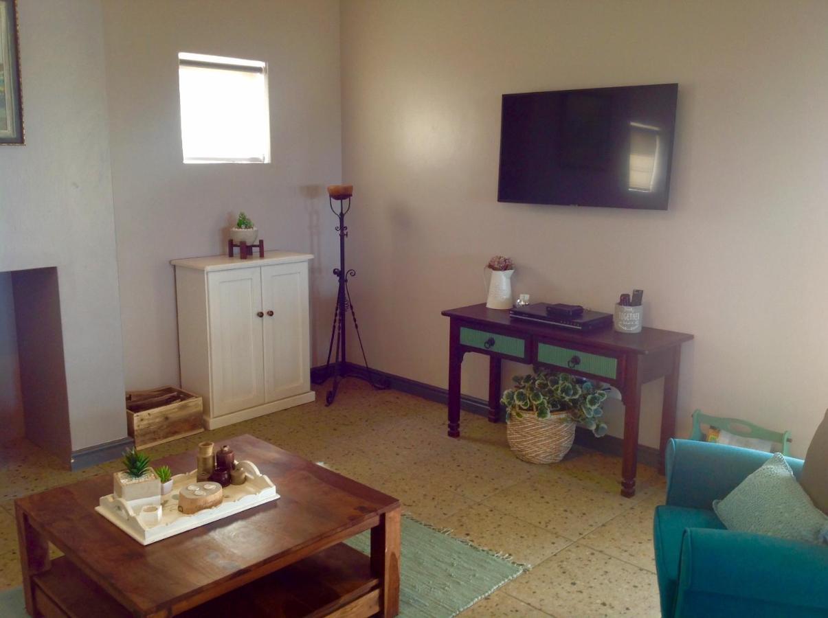 Camelot Cottages Langebaan Kültér fotó